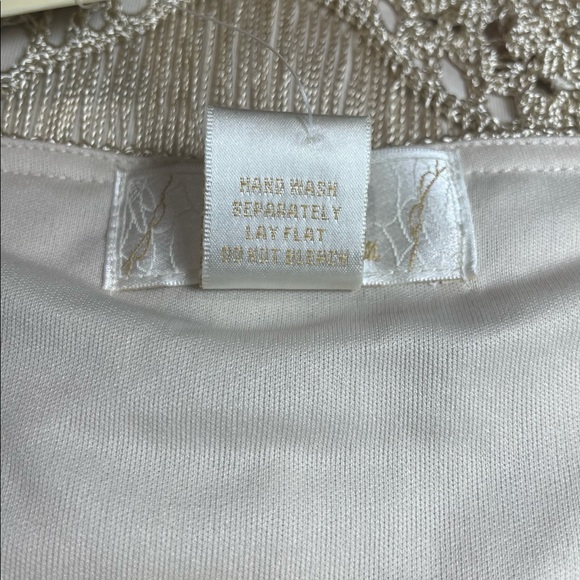 Hand-made Knitted Dress - Picture 14 of 14